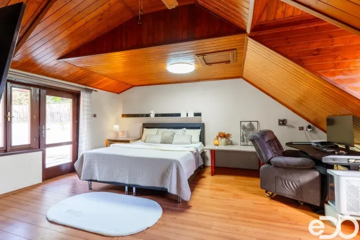 Prodej rodinného domu, Žebrák, Vápenice, 157 m2