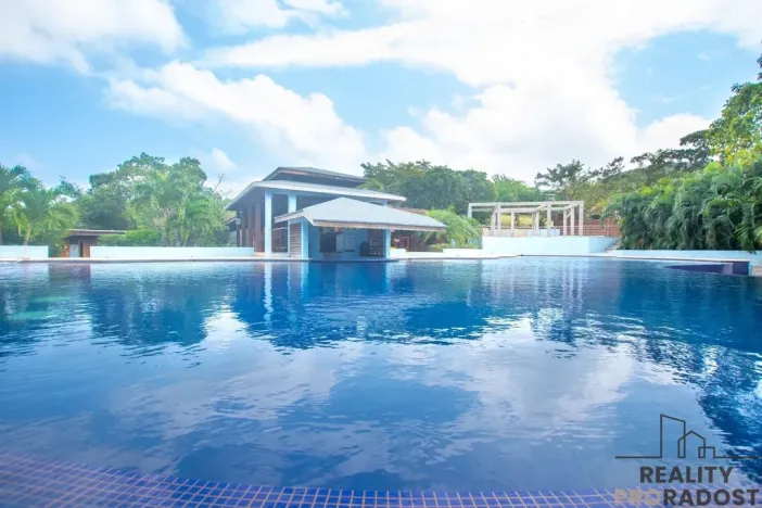 Prodej pozemku pro bydlení, Camp Bay,Honduras, 740 m2