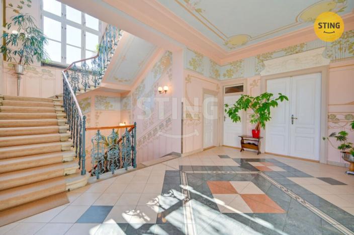 Prodej vily, Luže - Radim, 700 m2