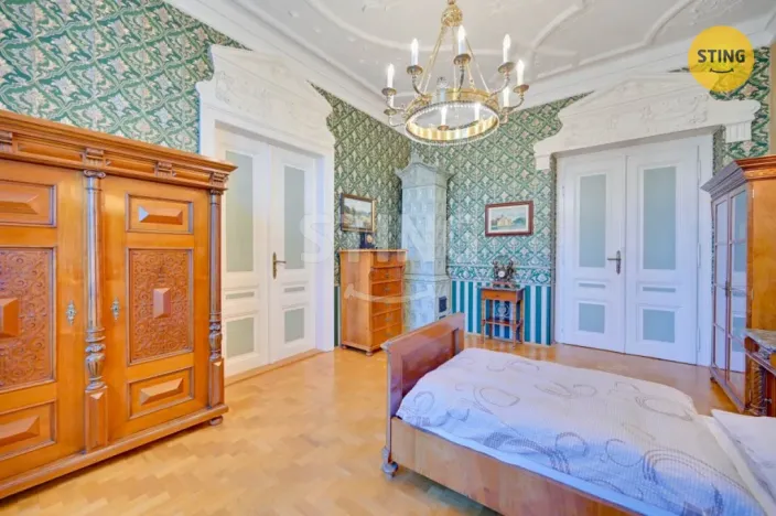 Prodej vily, Luže - Radim, 700 m2