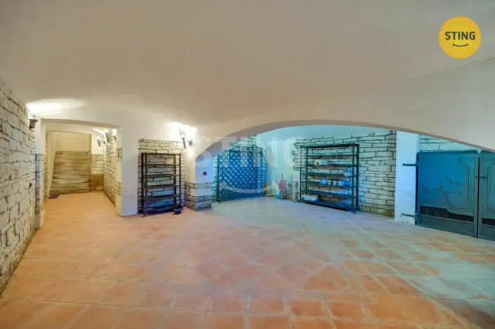 Prodej vily, Luže - Radim, 700 m2