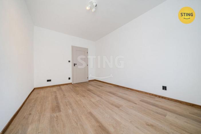 Prodej bytu 4+kk, Třinec, Dukelská, 68 m2