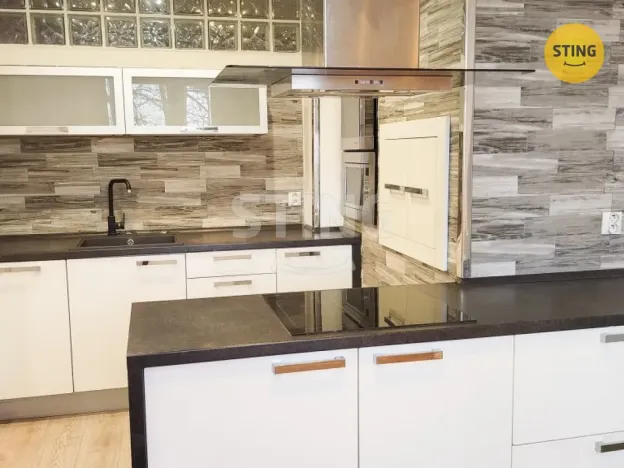 Pronájem bytu 3+1, Orlová, Adamusova, 73 m2