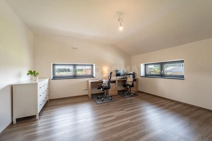 Prodej rodinného domu, Kornatice, 270 m2