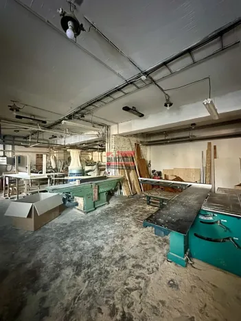 Pronájem výrobních prostor, Lštění, Míru, 200 m2