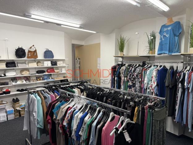 Pronájem obchodního prostoru, Hustopeče, Janáčkova, 29 m2