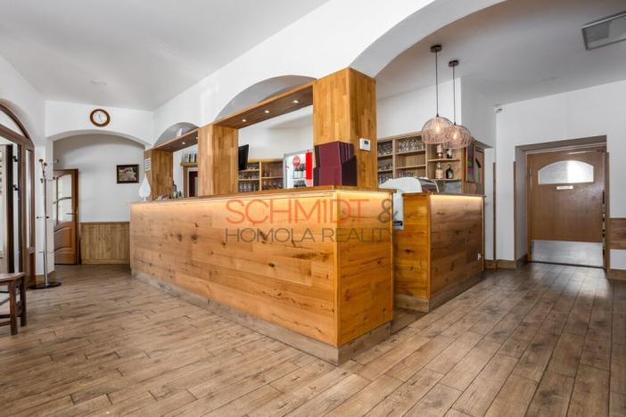 Pronájem restaurace, Břeclav - Poštorná, Celnice-středisko služeb, 270 m2