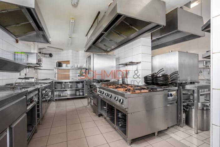 Pronájem restaurace, Břeclav - Poštorná, Celnice-středisko služeb, 270 m2