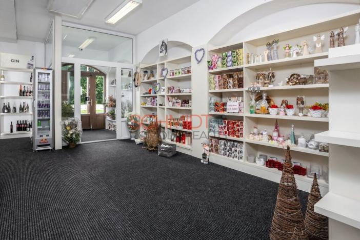 Pronájem obchodního prostoru, Břeclav - Poštorná, Celnice-středisko služeb, 80 m2