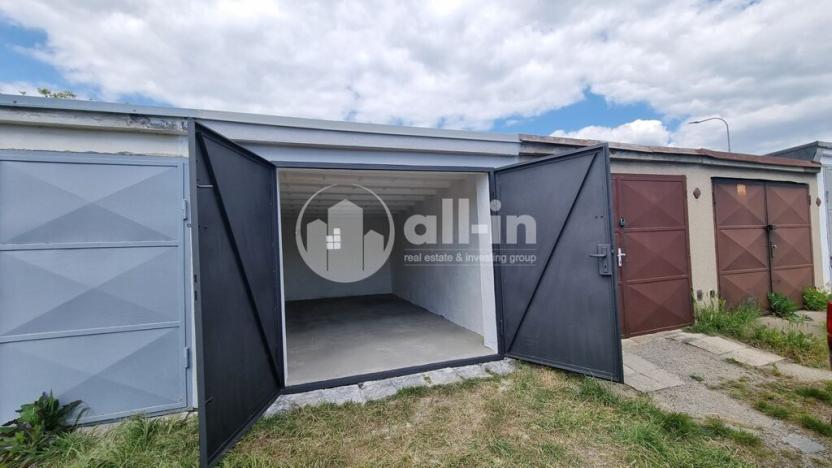 Prodej garáže, Vyškov - Vyškov-Předměstí, Sochorova, 18 m2