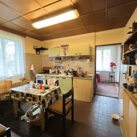 Prodej rodinného domu, Hostín u Vojkovic, 200 m2