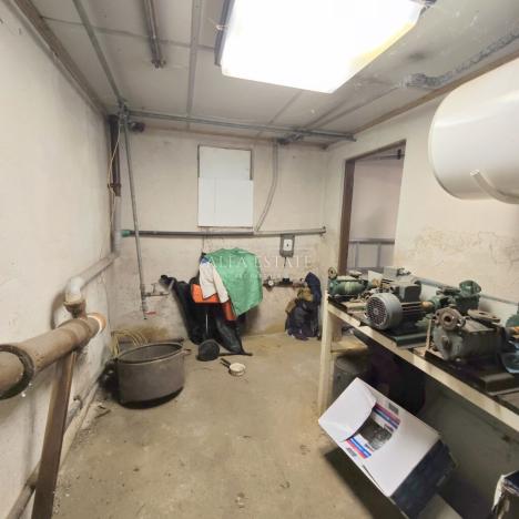 Prodej rodinného domu, Hostín u Vojkovic, 200 m2