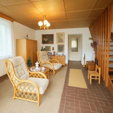 Prodej rodinného domu, Hostín u Vojkovic, 200 m2