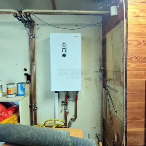 Prodej rodinného domu, Hostín u Vojkovic, 200 m2