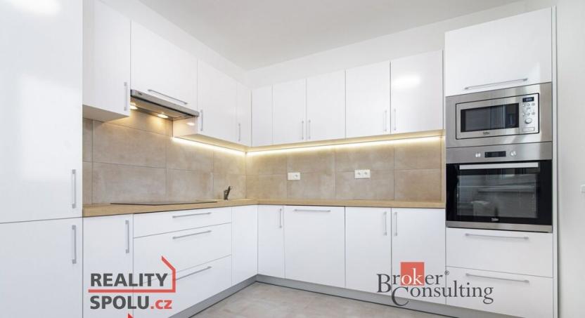 Pronájem bytu 2+1, Opava - Kateřinky, Holasická, 57 m2