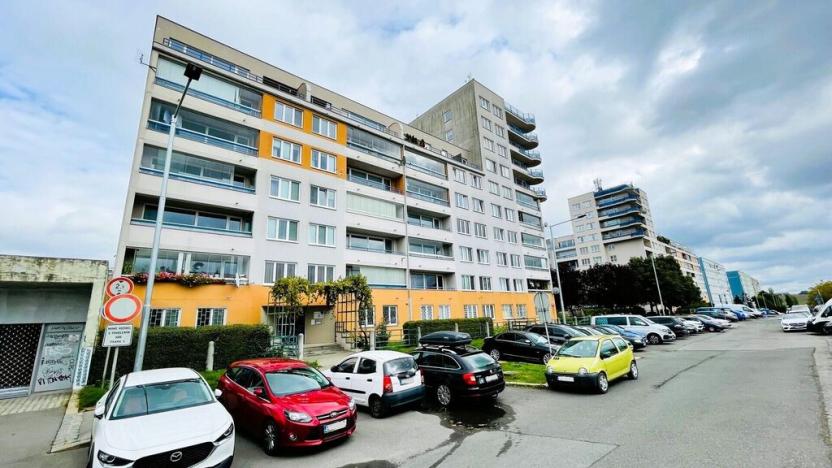 Pronájem bytu 3+kk, Praha - Stodůlky, Bašteckého, 68 m2
