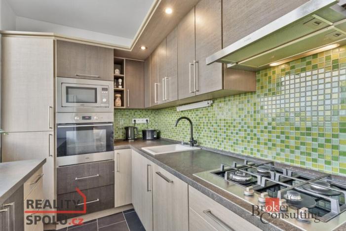 Prodej bytu 3+1, Kosmonosy, Bradlecká, 75 m2