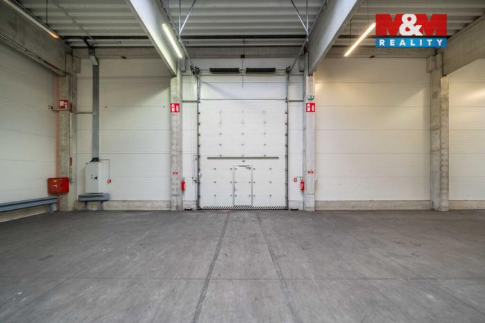 Pronájem výrobních prostor, Volduchy, 1866 m2