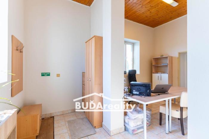 Prodej výrobních prostor, Hulín - Záhlinice, 1100 m2