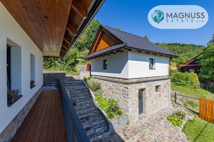 Prodej rodinného domu, Dolní Lomná, 259 m2