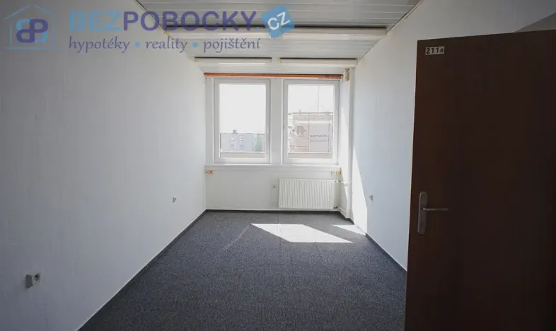 Pronájem kanceláře, Havlíčkův Brod, Havlíčkovo náměstí, 32 m2