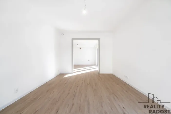 Prodej bytu 4+kk, Ostopovice, B. Němcové, 90 m2