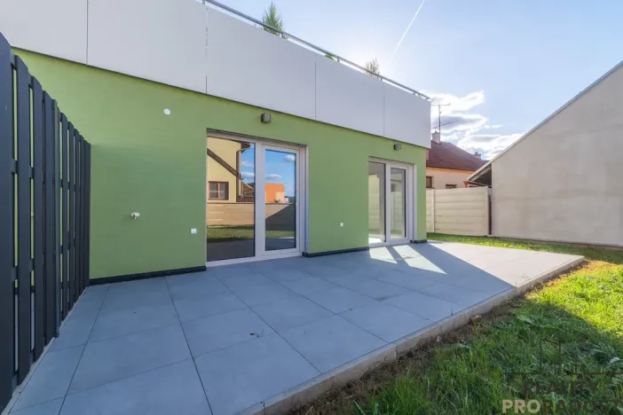 Prodej bytu 4+kk, Ostopovice, B. Němcové, 90 m2