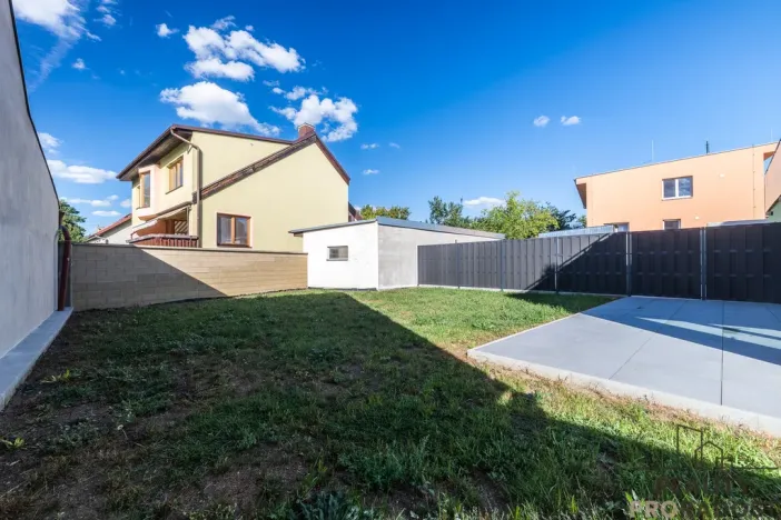 Prodej bytu 4+kk, Ostopovice, B. Němcové, 90 m2