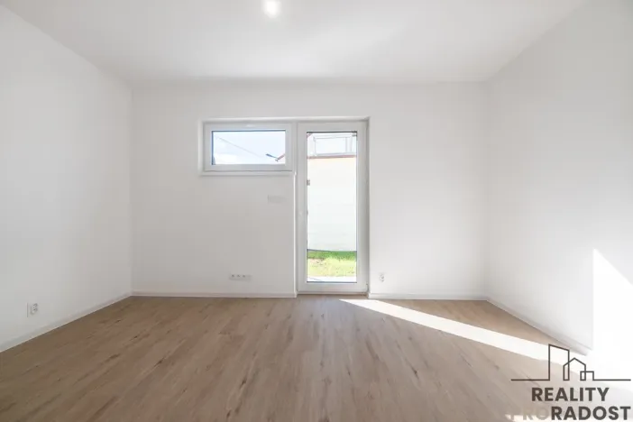 Prodej bytu 4+kk, Ostopovice, B. Němcové, 90 m2