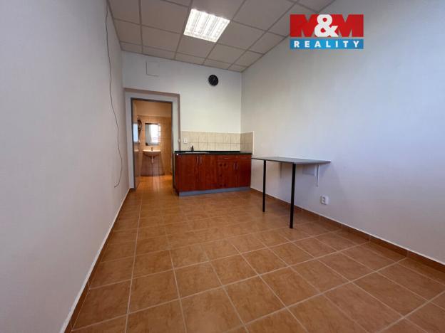 Pronájem bytu 1+kk, Jindřichův Hradec - Otín, 21 m2