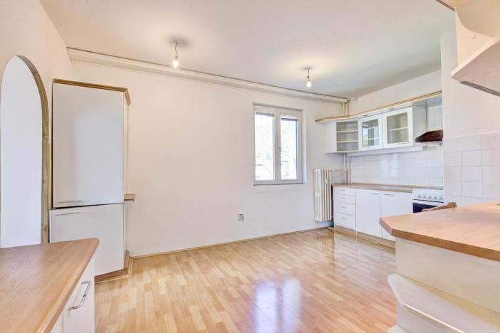 Prodej bytu 3+1, Loděnice, Za GZ, 66 m2