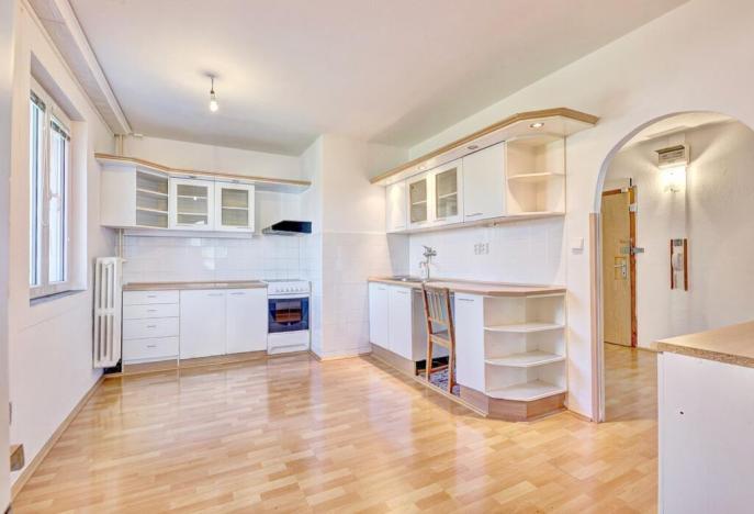 Prodej bytu 3+1, Loděnice, Za GZ, 66 m2