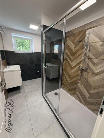 Pronájem bytu 2+1, Vsetín, U Hřiště, 54 m2