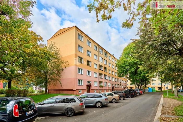 Prodej bytu 3+1, Ostrov, Kollárova, 70 m2