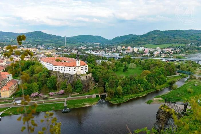 Prodej pozemku pro bydlení, Děčín, 1190 m2