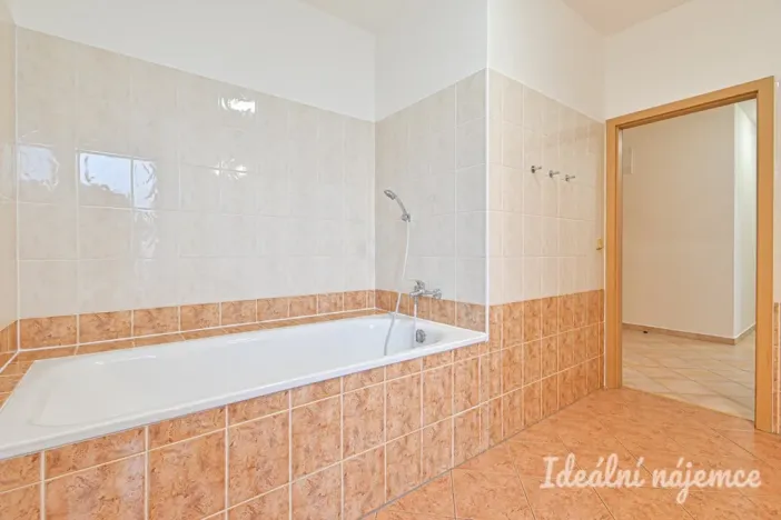 Pronájem bytu 3+kk, Brno - Bystrc, Chudčická, 73 m2