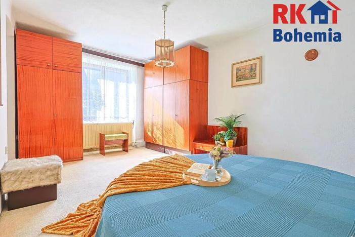 Prodej vícegeneračního domu, Chrášťany, 218 m2