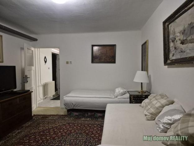 Pronájem bytu 1+1, Praha - Modřany, Kolářova, 35 m2