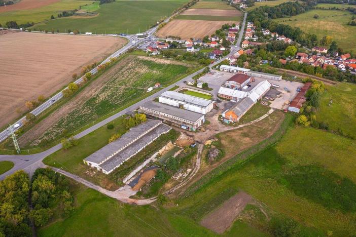 Pronájem výrobních prostor, Zámrsk - Nová Ves, 700 m2