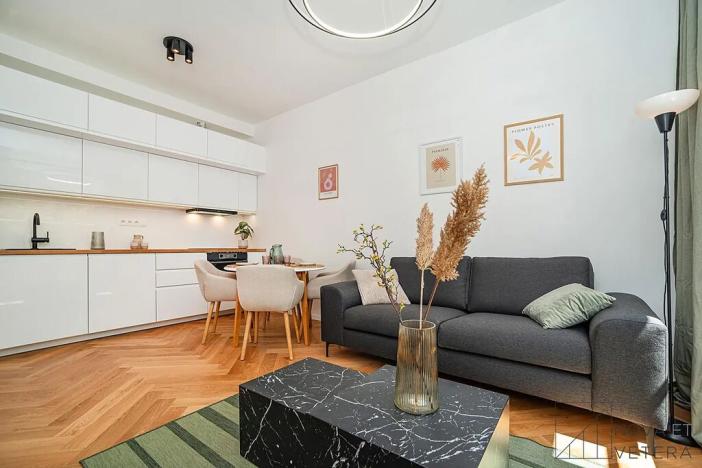 Prodej bytu 2+kk, Praha - Žižkov, Jeseniova, 45 m2