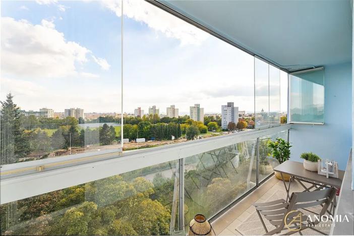 Prodej bytu 4+kk, Praha - Kobylisy, Třebenická, 73 m2