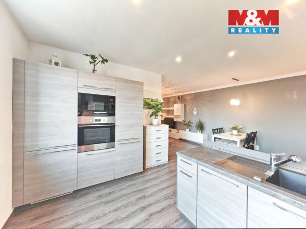 Prodej bytu 2+kk, Hradec Králové, Bidlova, 54 m2