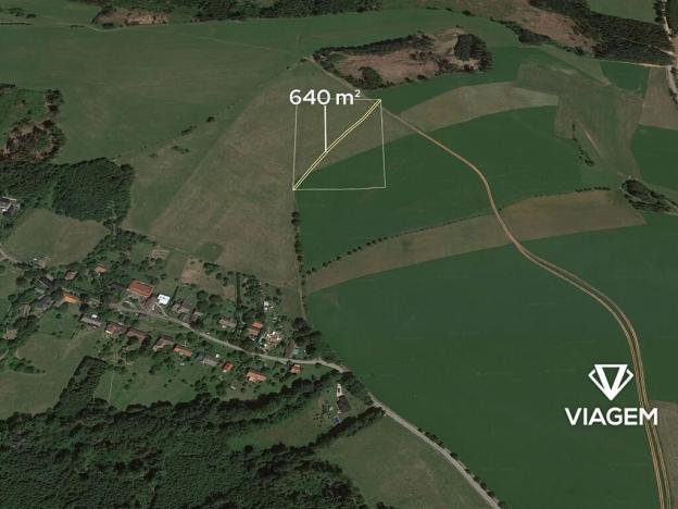 Prodej podílu pole, Pecka, 320 m2