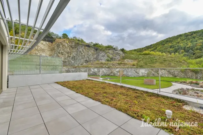 Pronájem bytu 2+kk, Brno - Komín, Bystrcká, 49 m2