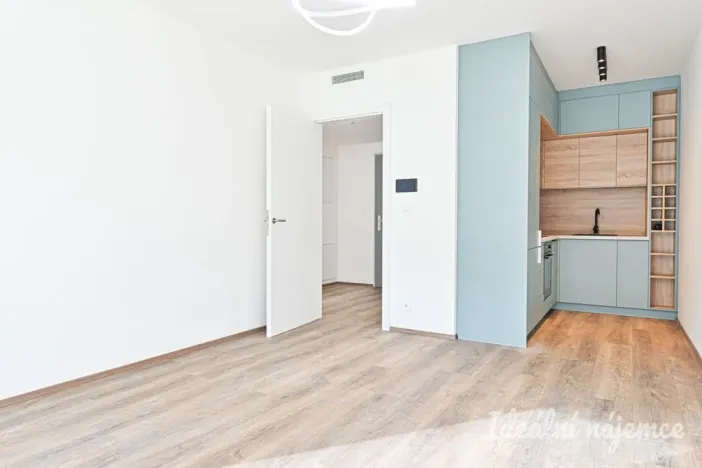 Pronájem bytu 2+kk, Brno - Komín, Bystrcká, 49 m2