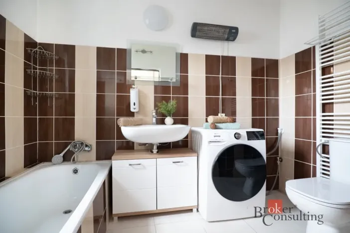 Prodej rodinného domu, Jirny, 160 m2