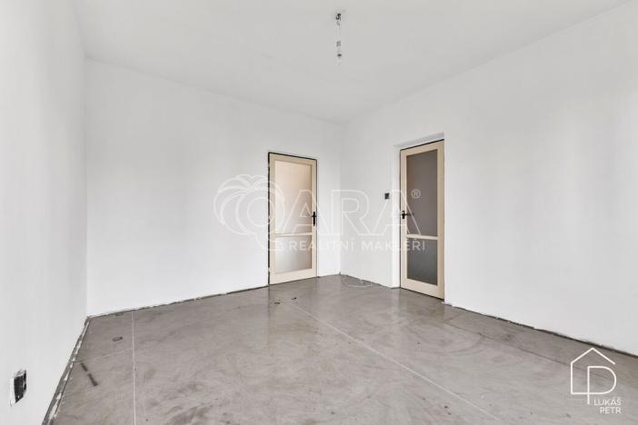 Prodej bytu 2+1, Praha - Vokovice, Evropská, 52 m2