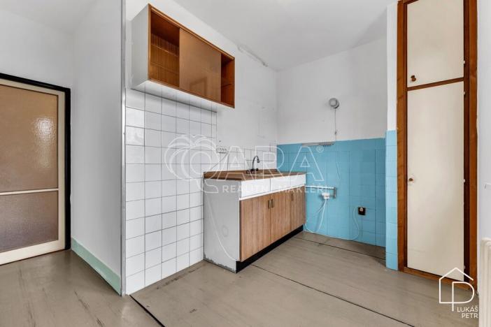 Prodej bytu 2+1, Praha - Vokovice, Evropská, 52 m2