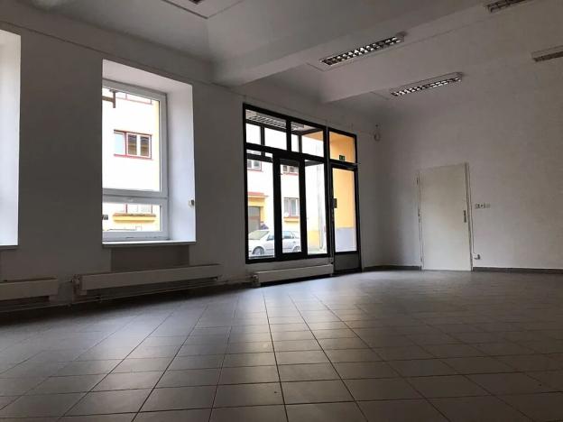 Pronájem obchodního prostoru, Pelhřimov, Nádražní, 77 m2