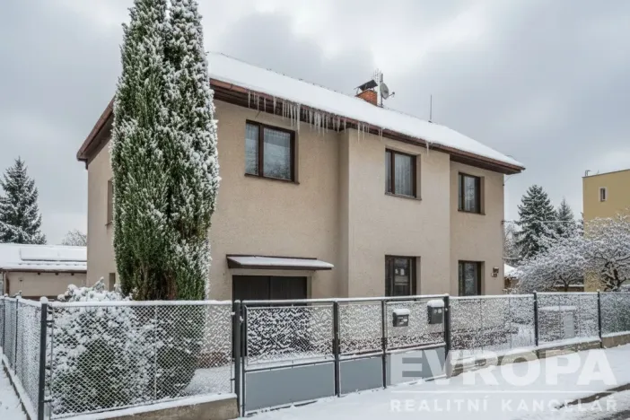 Prodej rodinného domu, Říčany, Petra Fastra, 156 m2